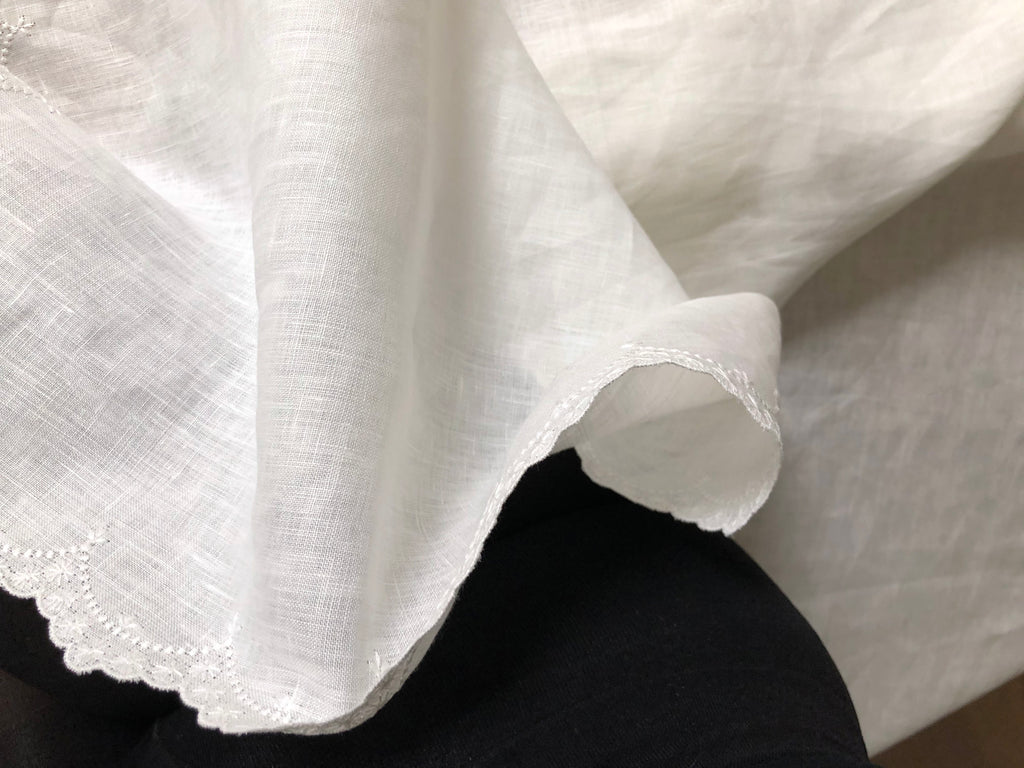 The Rosanna—linen runner