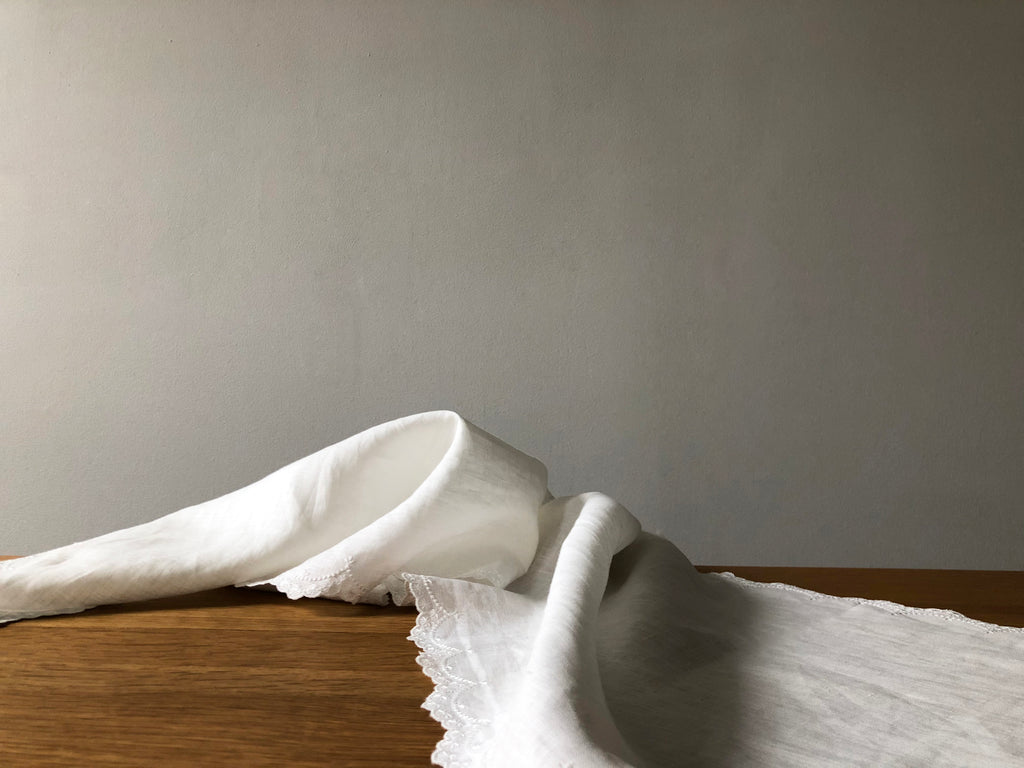 The Rosanna—linen runner